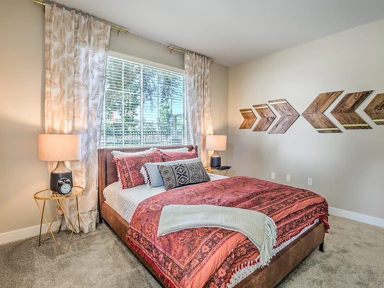 Ironwood Apartments — Photo 7