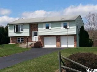 6 Grandview Dr, Duncannon, PA 17020