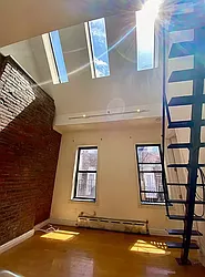 Rented by Brighton Management