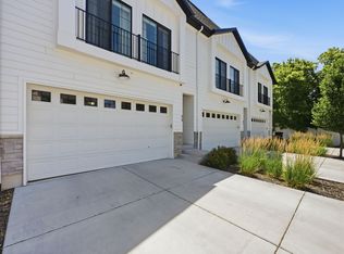 57 S McCall Ln, Farmington, UT 84025