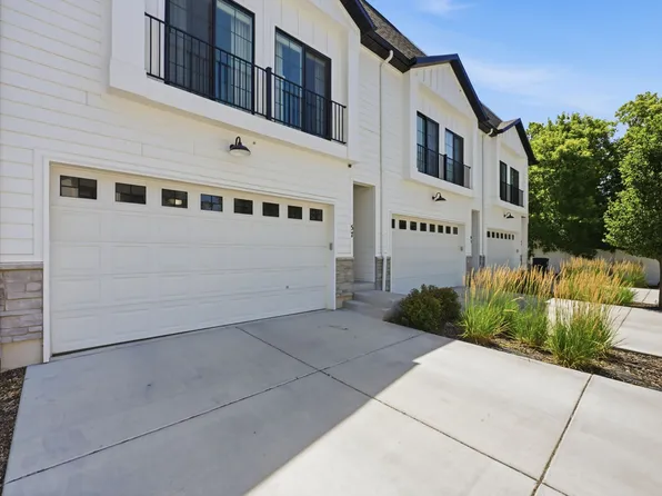57 S McCall Ln, Farmington, UT 84025