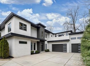 2934 Springs Dr, Charlotte, NC 28226