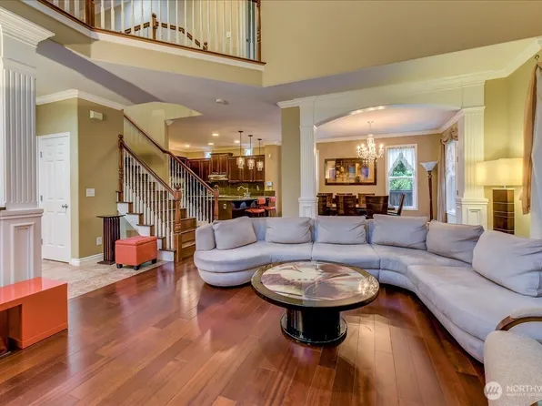 2462 172 Avenue NE, Redmond, WA 98052