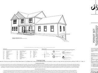 11 Charles Joseph Dr, Dartmouth, MA 02747