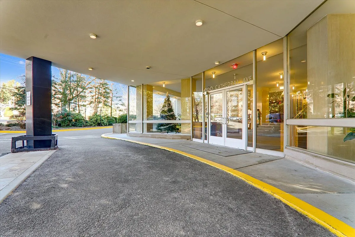 2 bed, 935 sqft, $2,500 — Photo 4