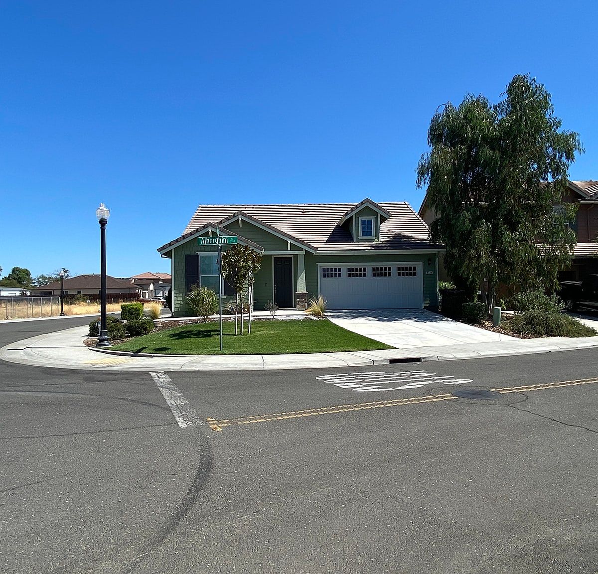 3525 Alberghini St, Sacramento, CA 95838 Zillow