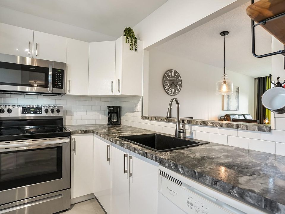 1st image of 4706 NW 36th St APT 507
