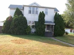 848 Allen Ave, West Saint Paul, MN 55118