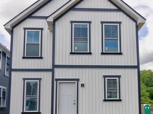 647 E Kossuth St, Columbus, OH 43206