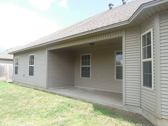 2nd image of 3411 Longmeadow Dr
