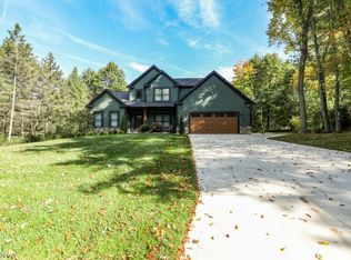 1105 Woodbend Rd, Ravenna, OH 44266