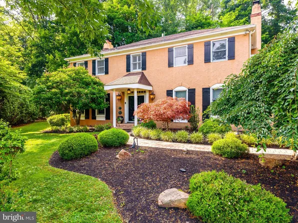 2047 Stone Ridge Ln, Villanova, PA 19085