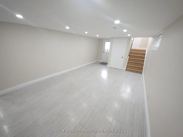 30 Picaro Dr — Photo 16