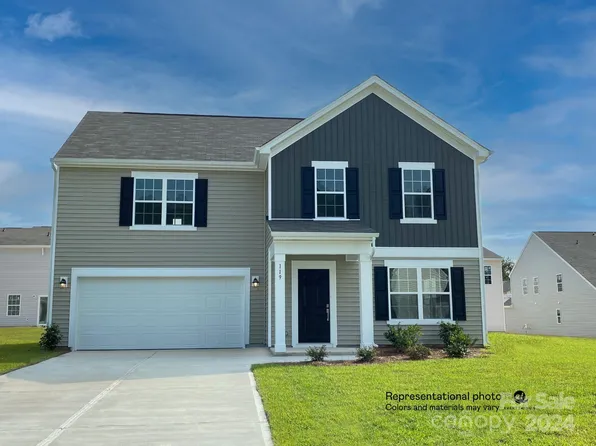 1048 Old Trade St #121, Edgemoor, SC 29712
