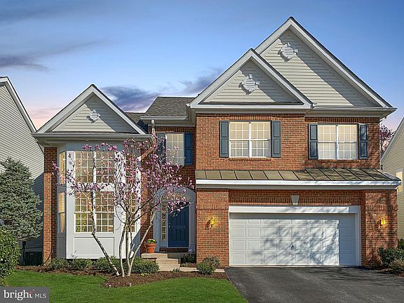 2nd image of 7657 Shuttington Dr