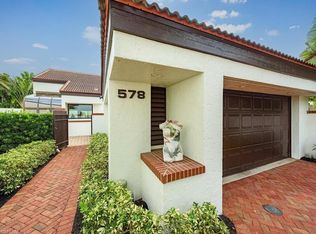 578 Bay Villas Ln #78, Naples, FL 34108