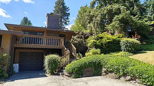 11 174th Pl NE Photo 1