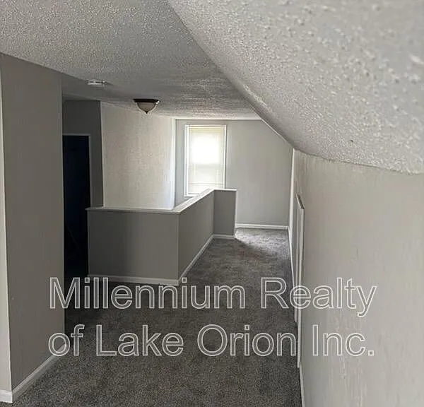 695 1st Ave — Photo 11
