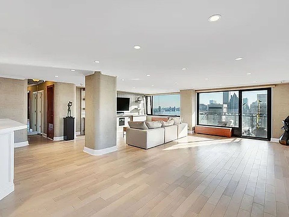 1st image of 303 E 57th St APT 33B