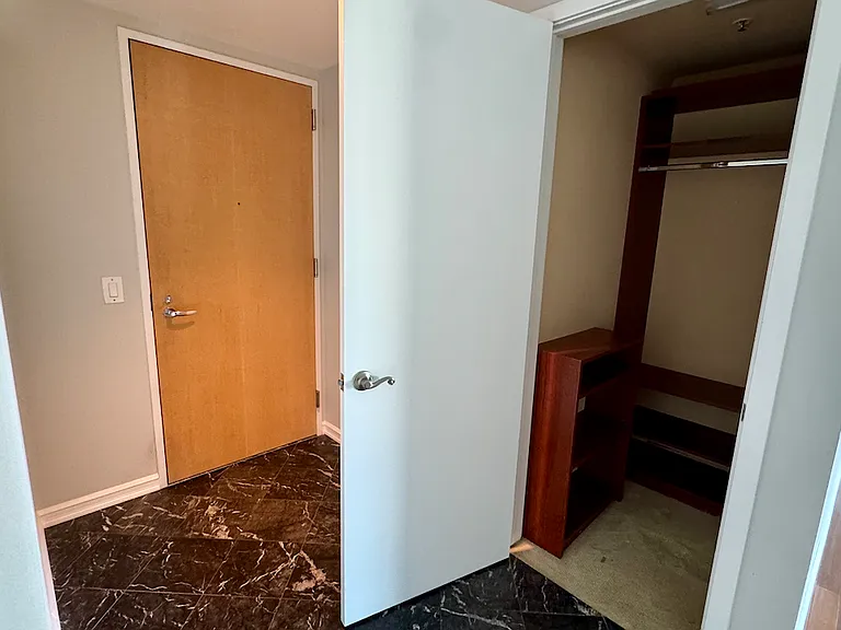 1388 Gough St #907 — Photo 26