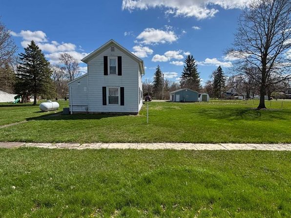 3341 Main St, Burgoon, OH 43407