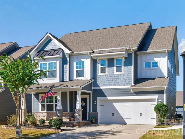 7019 Hamilton Mill Dr, Waxhaw, NC 28173