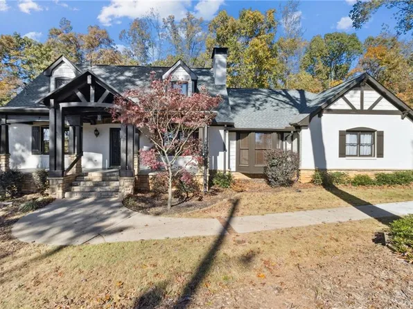 2610 Buford Dam Rd, Buford, GA 30518