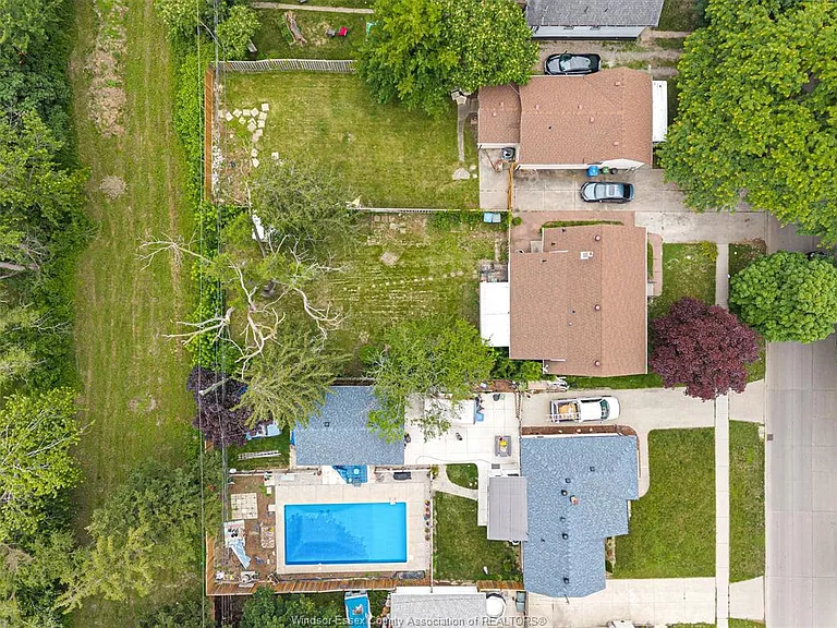 2032 Ford Blvd — Photo 29