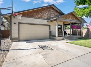20571 NE Sierra Dr, Bend, OR 97701