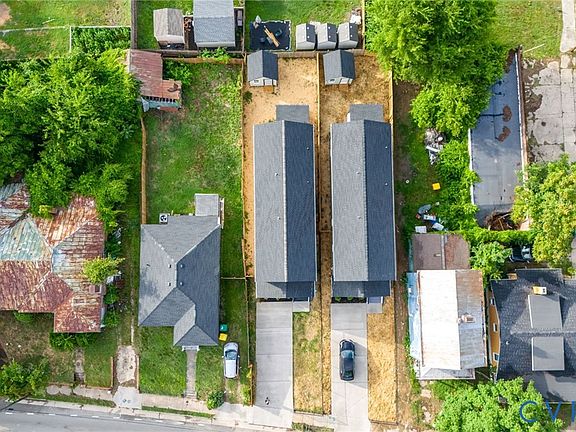 2nd image of 217 Graham Rd