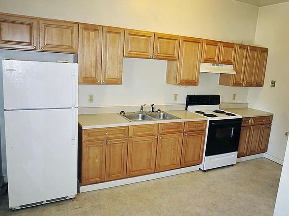 5th image of 51 E Wellsboro St APT 1