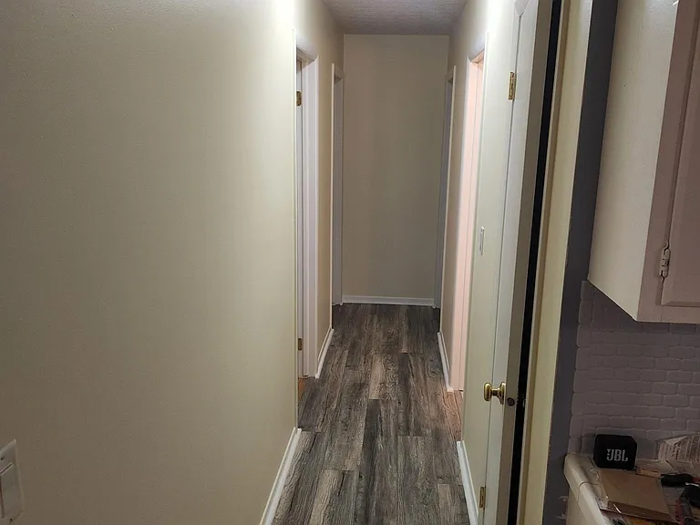 6718 Som Center Rd — Photo 11