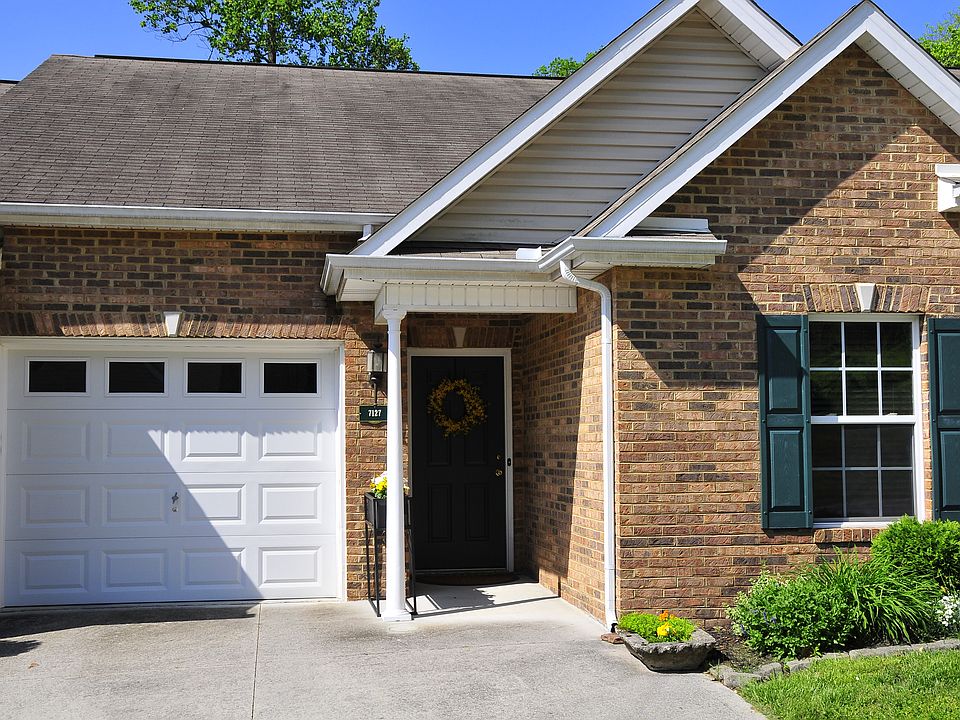 1st image of 7127 La Christa Way