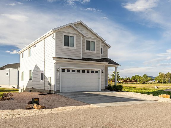 3rd image of 2250 S Beachcomber Ln #16