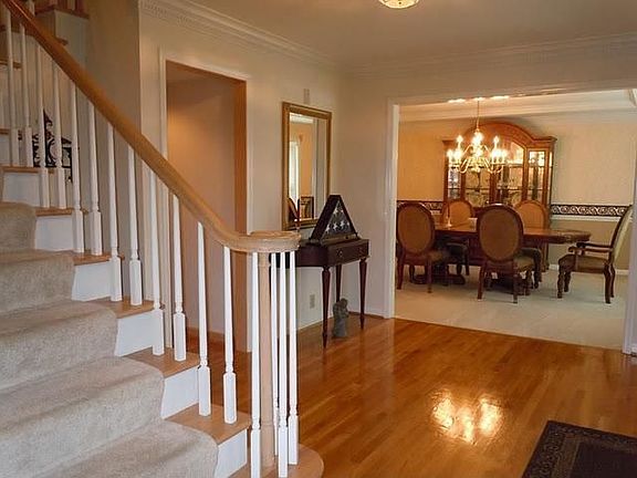 2nd image of 8977 Symmes Trace Ct
