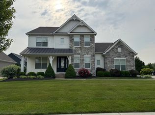 5717 Ludington Dr, Lewis Center, OH 43035