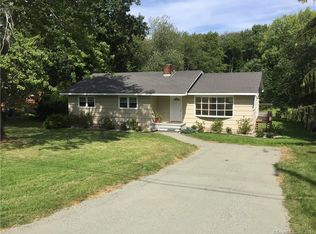 4 Donnelly Dr, New Fairfield, CT 06812