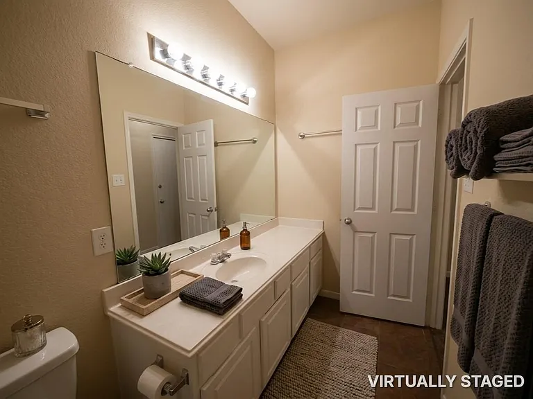 21522 Pointed Oak Ln — Photo 11