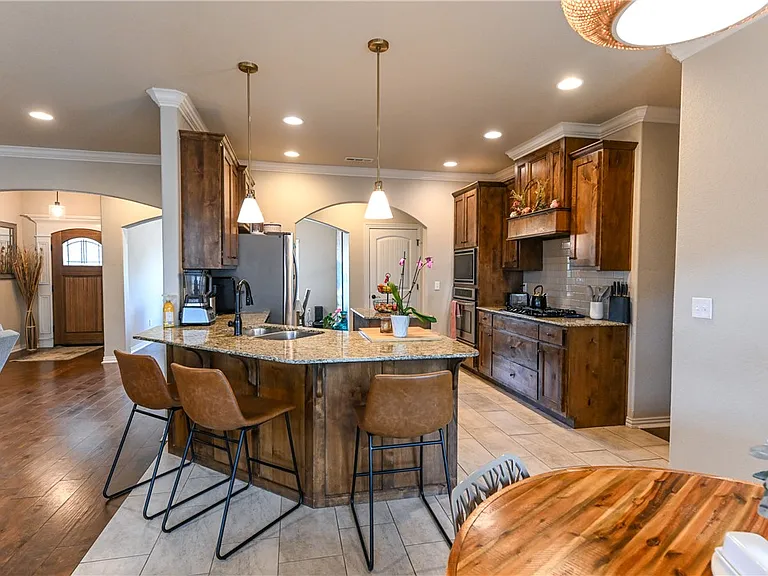 5824 W Persimmon St — Photo 7
