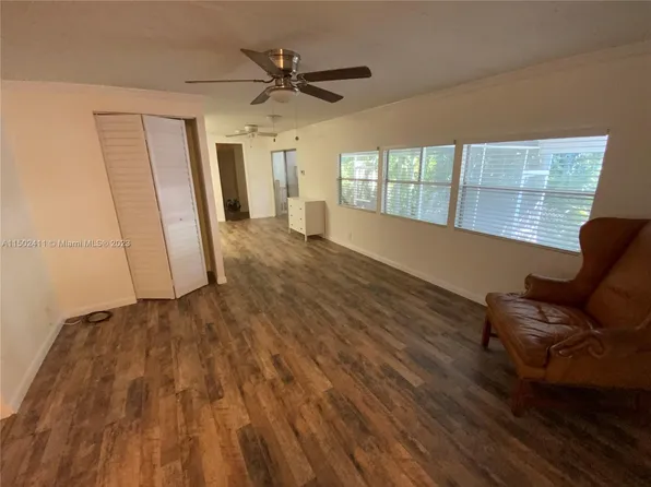 3001 SW 18th Ter Lot 129, Fort Lauderdale, FL 33315