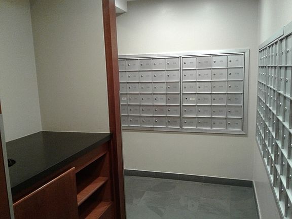 5th image of 4980 N Marine Dr APT 431