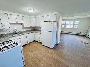 413 High Street, Hampton, NH 03842
