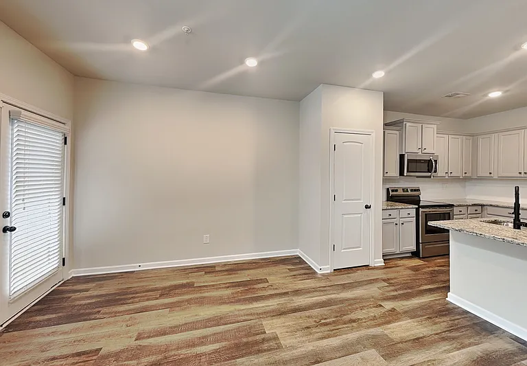 2891 Bayrose Cir — Photo 3