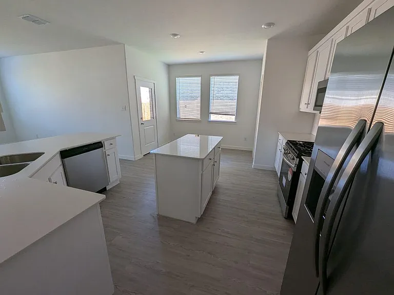 1842 White Ash Way — Photo 7