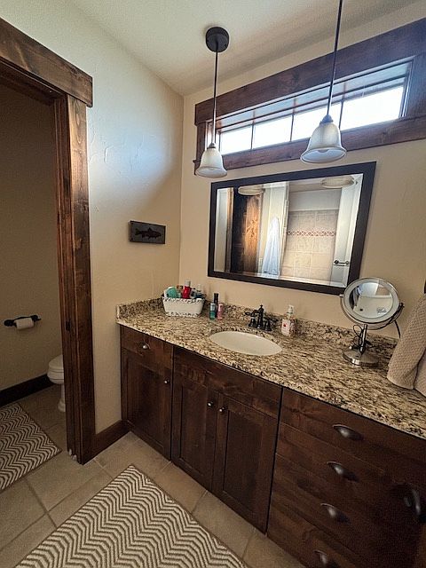 Master bath (full)