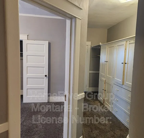 546 S 3rd St W — Photo 18