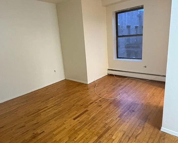1974 51st St #3C — Photo 7
