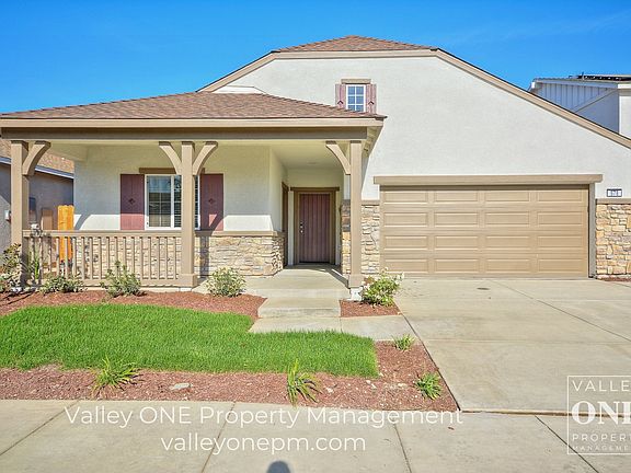 2nd image of 578 1/2 Bedfordshire Dr