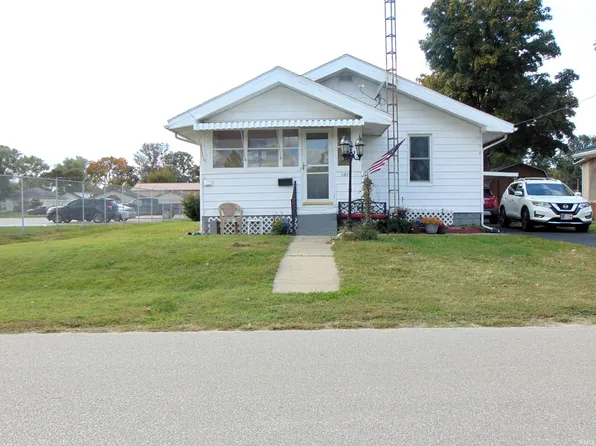 101 N White River Ave, Petersburg, IN 47567
