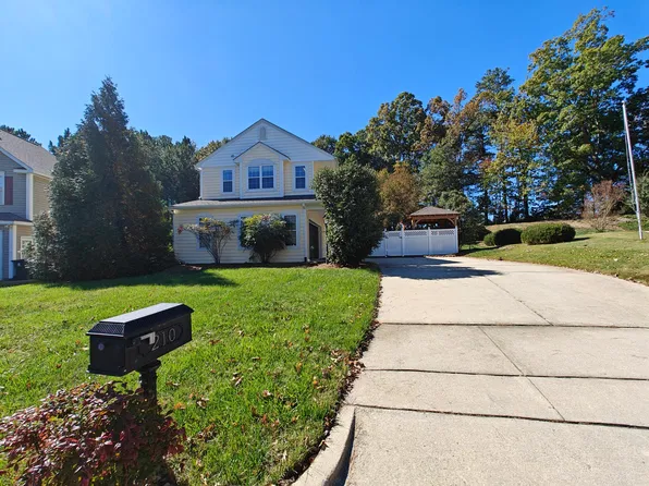 210 Quisisana Rd, Apex, NC 27502